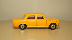 Fiat 1500 оранжевый