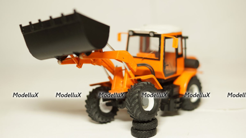 ХТЗ-156Б-09-03 погрузчик, Modellux 1:43
