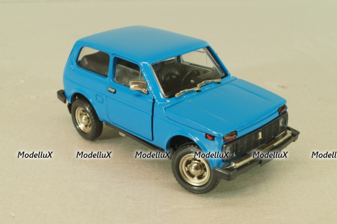 Maybach SW 38 2-dors 1937, Signature Models 1:43