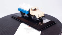 Mercedes S500 W221, Spark 1:43