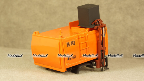 КО-440-4 установка на шасси Зил/Газ Мусоровоз с боковой загрузкой, ModelLux 1:43