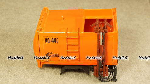 КО-440-4 установка на шасси Зил/Газ Мусоровоз с боковой загрузкой, ModelLux 1:43