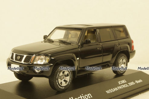 Man F200 yellow/chrome, New Ray 1:43