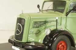 Pontiac GTO 1965 Capri, SunStar 1:18