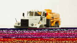 Краз 255 топливозаправщик в коробке, Саратов 1:43