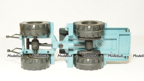 К 700 Кировец, 1:43