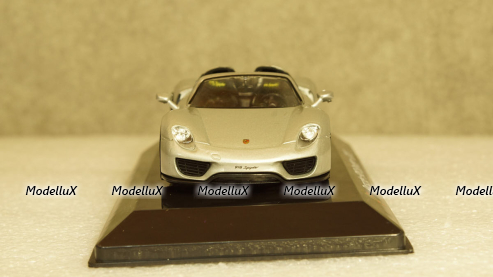 Porsche 918 Spyder 2013 liquid silver, Altaya 1:43