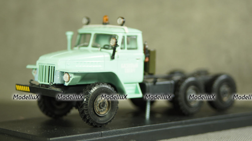 Урал 375д, тягач, OrisModel 1:43