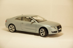 BMW 645 Maisto 1:18