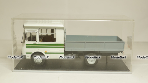 Паз 3205 внутрезаводской, Nik models 1:43