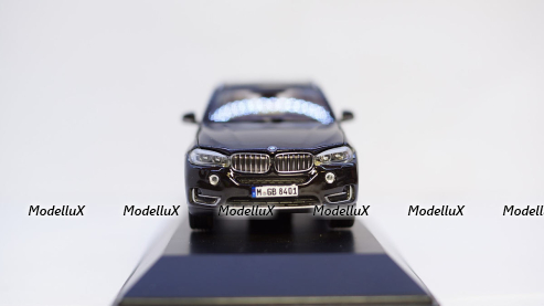 BMW X5 Series F 15, Paragon 1:43