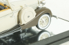 Maybach SW38 Cabriolet (open) Spohn 1937, beige, 43705, Signature Model 1:43