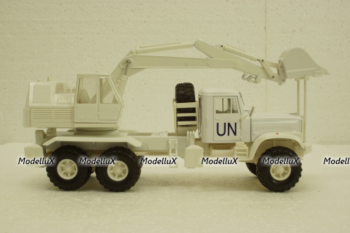 Краз-255Б ЭОВ-4421 ООН, Экскаватор белый, Н738, Наш Автопром 1:43