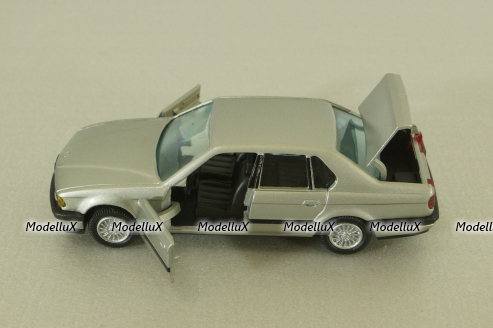 BMW 735i (E32) 1986, silver, 82229417153, Gama 1:43