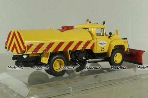 ПМ-130Б Аэропорт, поливомоечная машина на шасси Зил-130, 1982, 113067, Dip Models 1:43