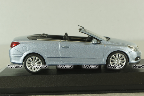 Opel Astra (H) TwinTop 2005, light blue, 93199366, Minichamps 1:43