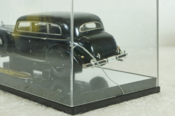 Mercedes 770 "Grosser Mercedes" Pulman Limousine 1938, black, PM43701, Signature Models 1:43