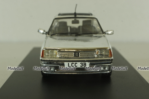Peugeot 205 GTI 1.9 VA12705, Vanguards 1:43