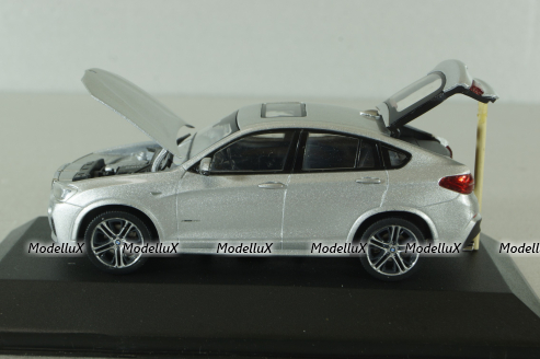 BMW X4 (F26) 2015, silver, Herpa 1:43