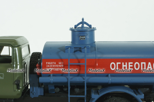 Газ-53А АЦ-4,2 цистерна бензовоз 1980 г., 105320, DiP Models 1:43
