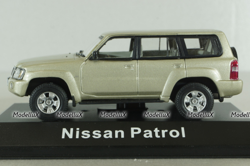 Nissan Patrol (Y61) 2005, champagne, JC074, J-Collection 1:43