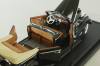 Cadillac V-16 Presidential Limousine 1938, black, 24028, Signature Models 1:24