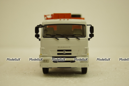 МКМ-4503 Камаз-43253 Мусоровоз с манипулятором, 101975, АвтоИстория 1:43