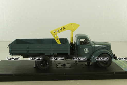 УралЗис-355М с гидрокраном модели 4030 1969, МБК 1:43