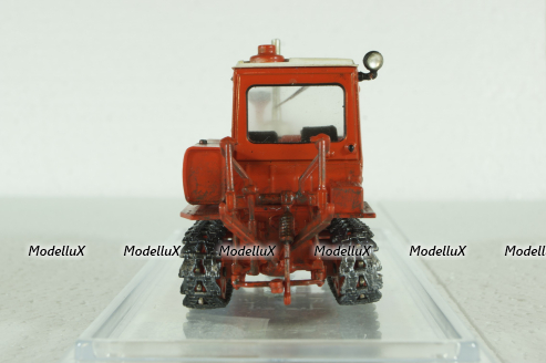 Трактор Д-75М 1963, Modellux 1:43