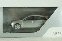 Audi Q7 S Line 2015, silver, 5011407613, Spark 1:43