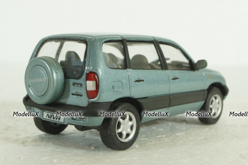 Chevrolet Niva, серо-голубой, Cararama 1:43