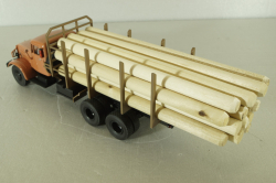 Краз-219Б лесовоз, оранжевый, с бревнами Modellux 1:43