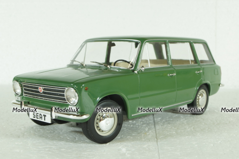 Seat 124 Familiare, Green 1968, T9-1800226, Triple9 1:18