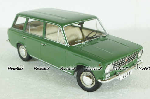Seat 124 Familiare, Green 1968, T9-1800226, Triple9 1:18