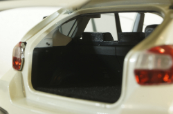 Subaru XV, chrystal white pearl, 5572, SunStar 1:18