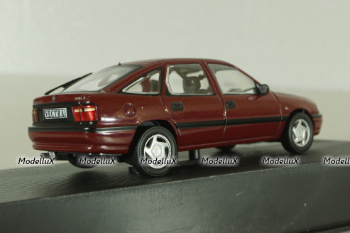 Opel Vectra (A) GL hatchback 1988, red, OPC023, Opel Collection #23 1:43