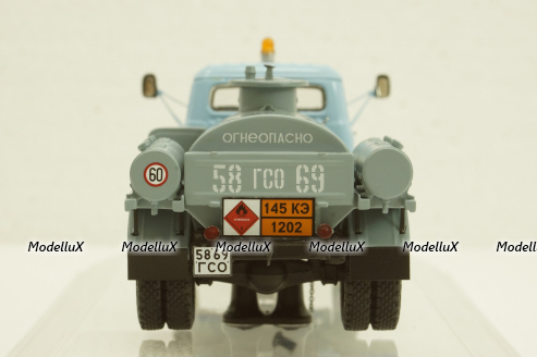 МЗ-3607 масло-заправщик на шасси Газ-52, Гомельская обл. 1990 г.,105228, DiP Models 1:43