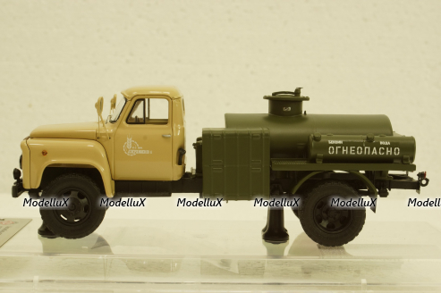 Газ-52 МЗ-3607 Автомобиль-заправщик колхоз им. Дзержинского 1973 г.,105226, DiP Models, 1:43