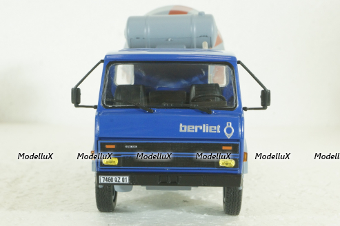 Berliet GRH 230 Cement mixer year 1976 blue / grey, Hachette 1:43