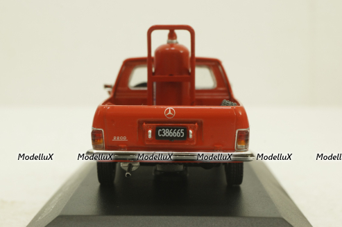 Mercedes 220D Pick-Up Tecin 1972 red, Altaya 1:43