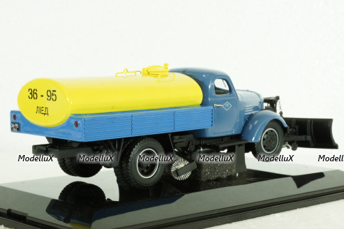 Зил-164 КПМ-2, 1969  Комбинированная поливомоечная-машина, 116404,  DiP Models 1:43