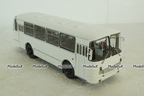ЛАЗ-695Н (1981), белый, DEMPRICE 1:43 