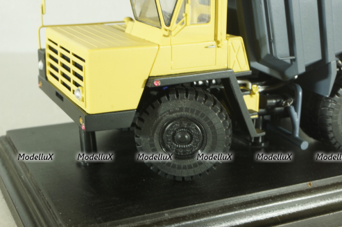 Белаз-540 карьерная поливалка, желтый/серый, Nik Models 1:43