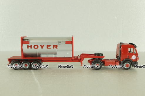 Mercedes SK 1850 tractor with semi trailer HOYER 1994, red, Herpa 1:87