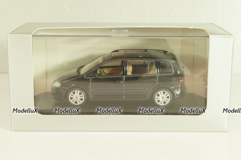 Volkswagen Touran 2003, black, 170099300F9R, Minichamps 1:43