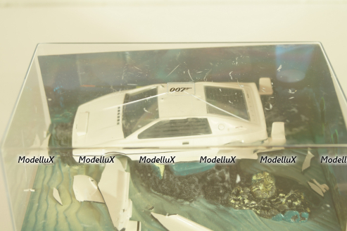 Lotus Esprit from movie "The Spy who loved me" 1977, white, James Bond Modellauto Collection №3, Altaya 1:43