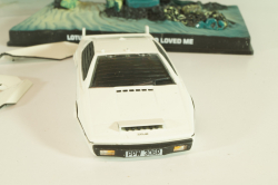 Lotus Esprit from movie "The Spy who loved me" 1977, white, James Bond Modellauto Collection №3, Altaya 1:43