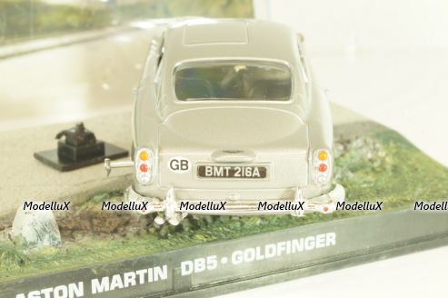 Aston Martin DB5 from movie "Goldfinger" 1964, grey, James Bond Modellauto Collection №1, Altaya 1:43