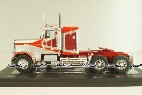 Freightliner FLC 120 64 T 1977, red/silver, TR200, IXO 1:43