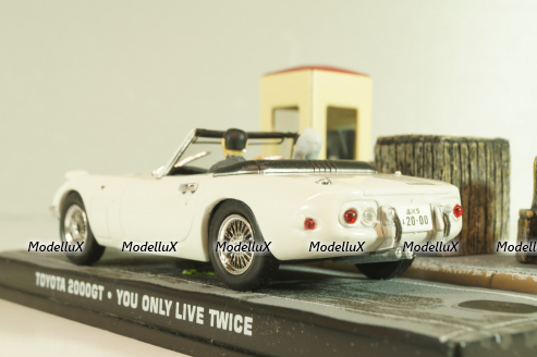 Toyota 2000 GT from movie "You only live twice" 1967, white, James Bond Modellauto Collection #7, Altaya 1:43